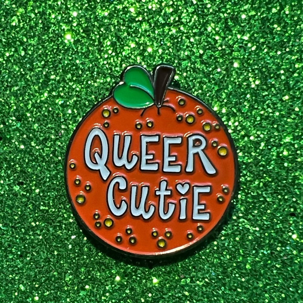 ♡♡3/$15 cutie pin